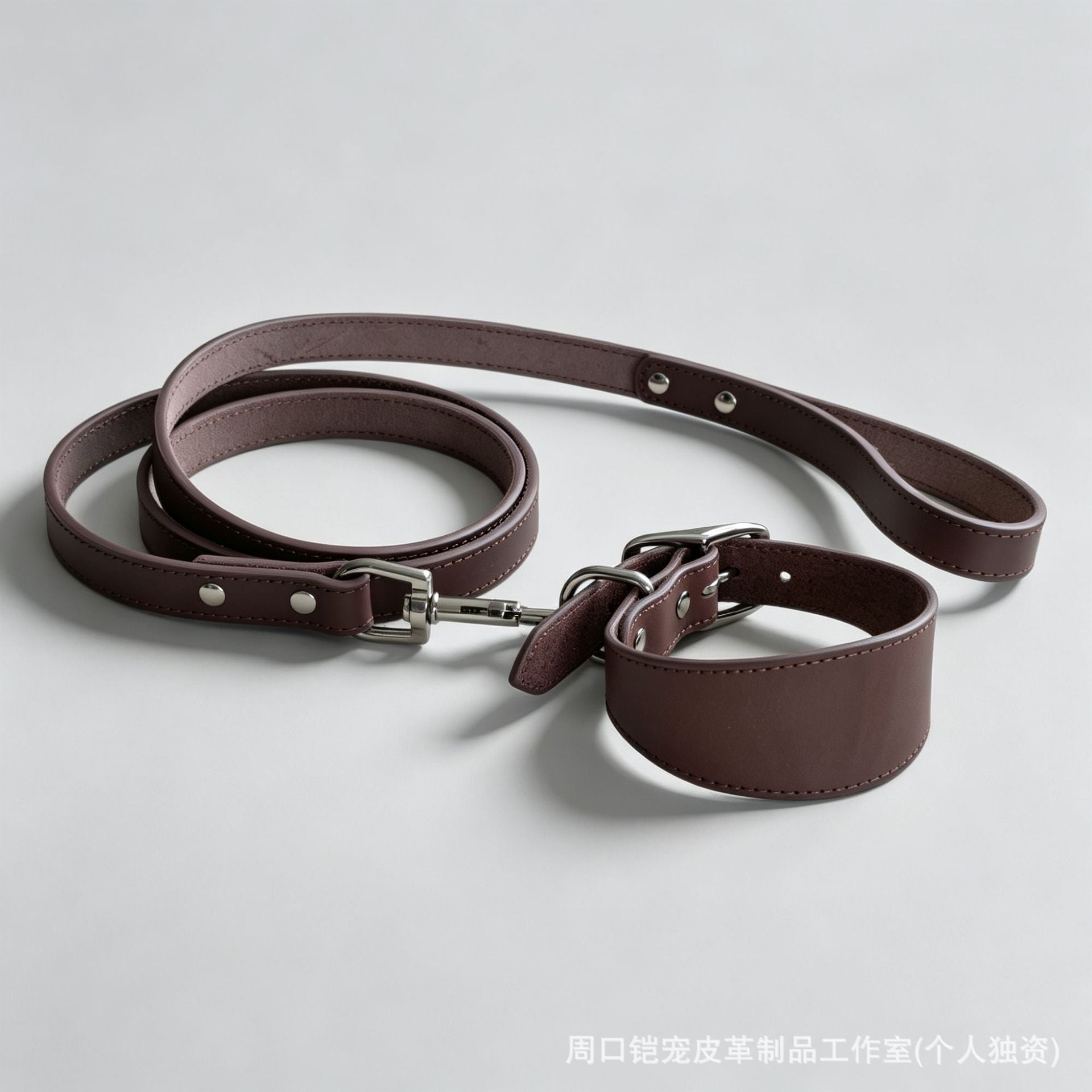 Heavy Duty Thick Leather dog walking leash Wide Genuine Leather Dog Collar Anti-Pull Dog Collar and leash for Greyhound Whippet