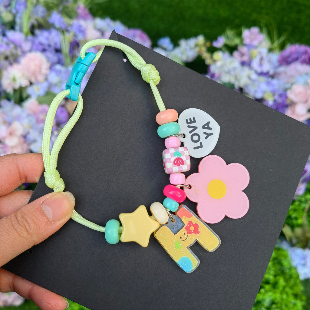 Custom Beaded name Pet Necklace Personalized letter and Daisy Flower Charm Adjustable Bead Collar for Small Dogs Cats