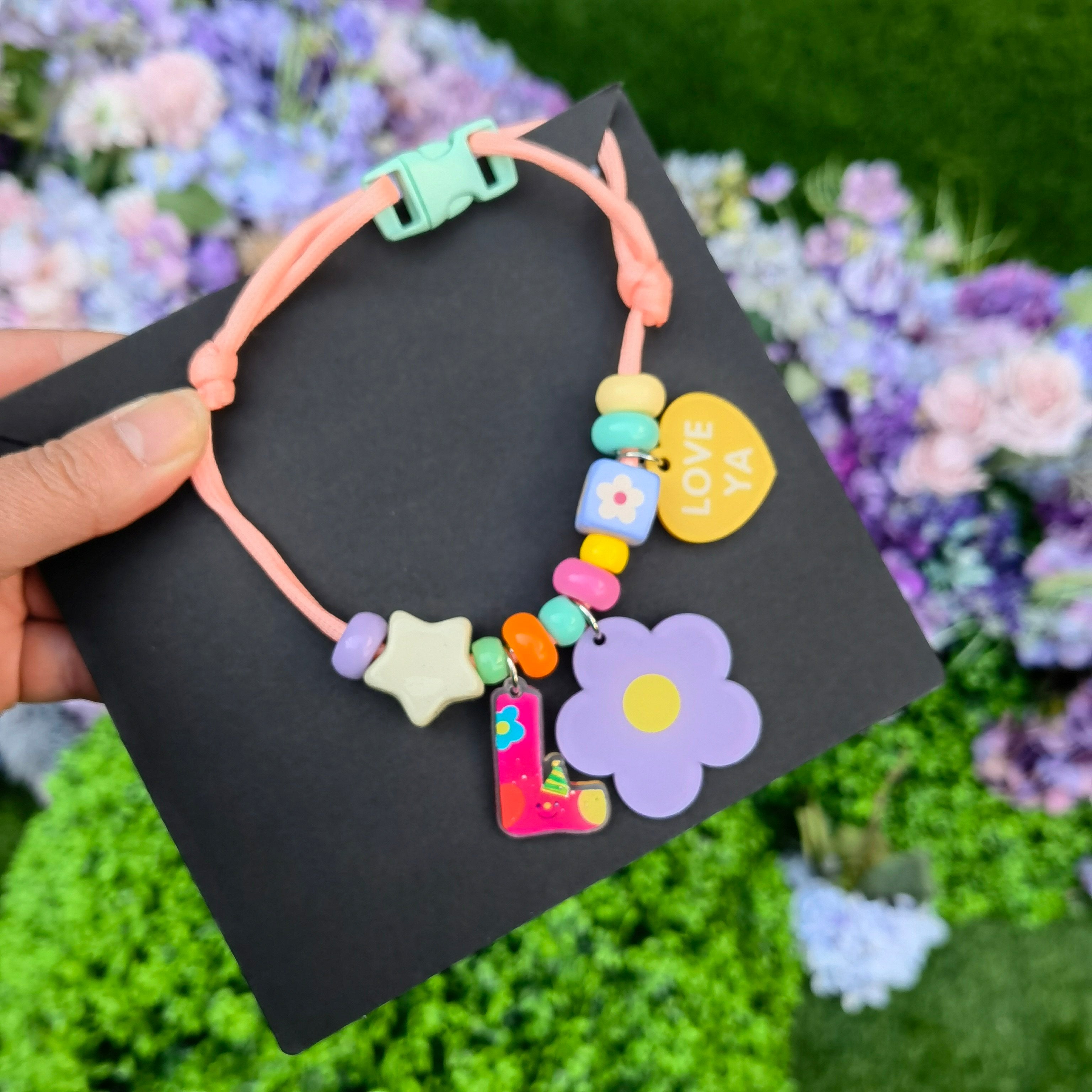Custom Beaded name Pet Necklace Personalized letter and Daisy Flower Charm Adjustable Bead Collar for Small Dogs Cats