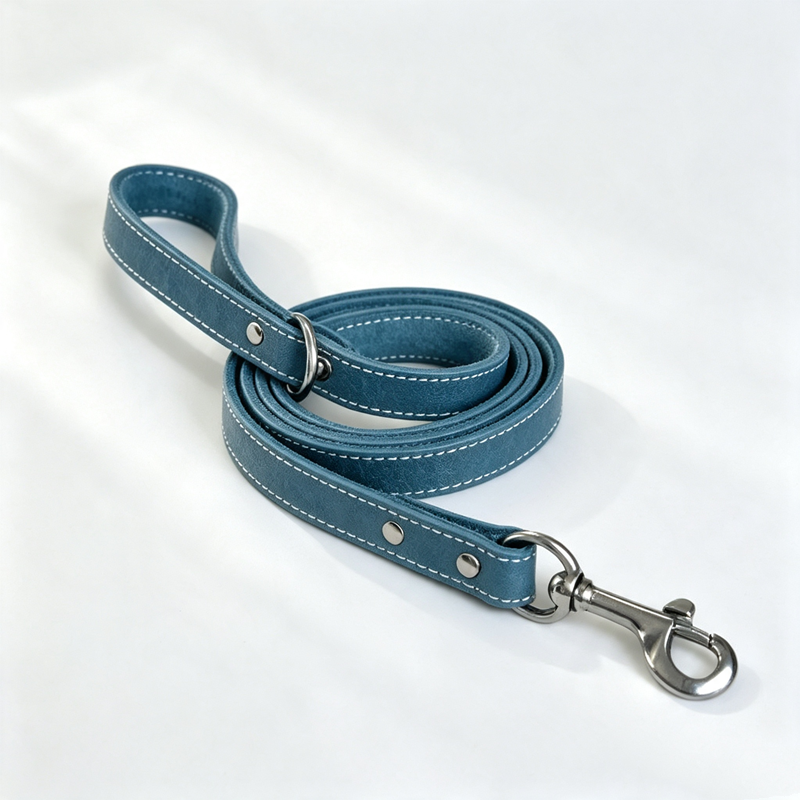 Genuine Leather Dog Leash 1.5m (5ft) Heavy‑Duty full grain Leather dog Walking Leash with Solid Brass Hardware