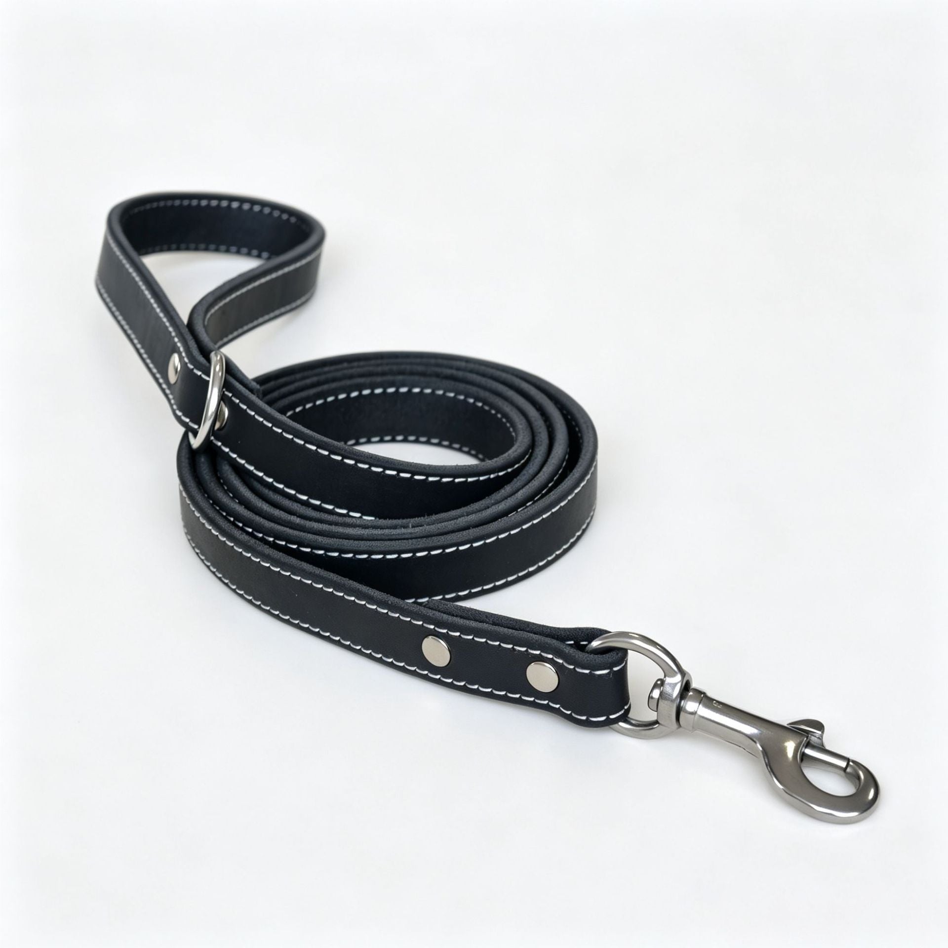 Genuine Leather Dog Leash 1.5m (5ft) Heavy‑Duty full grain Leather dog Walking Leash with Solid Brass Hardware