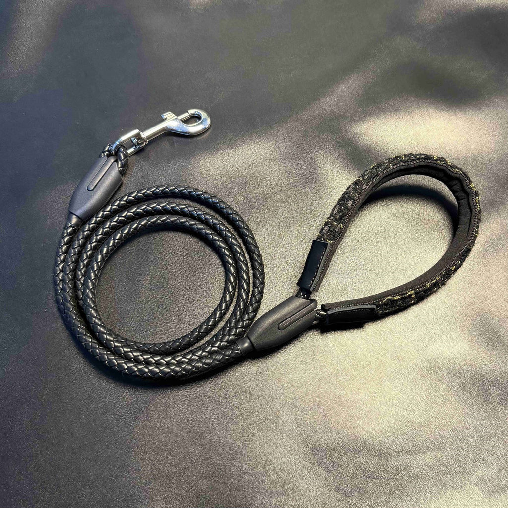 Hand Braided PU Leather Dog Leash with Soft Tweed Handle 1.5M Heavy Duty Walking Lead for Small Medium Large Dogs