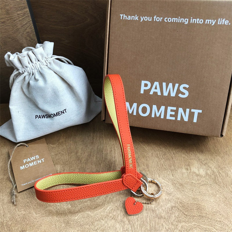 Genuine Leather Dog Leash Lightweight Two-Tone Pet Walking Lead with Rhinestone Ring & Heart Charm Adjustable Soft Leather Puppy Leash for Small Cats Dogs