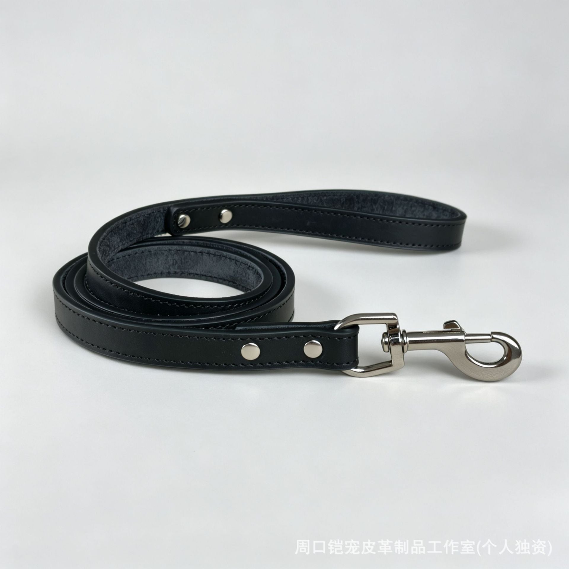 Heavy Duty Thick Leather dog walking leash Wide Genuine Leather Dog Collar Anti-Pull Dog Collar and leash for Greyhound Whippet